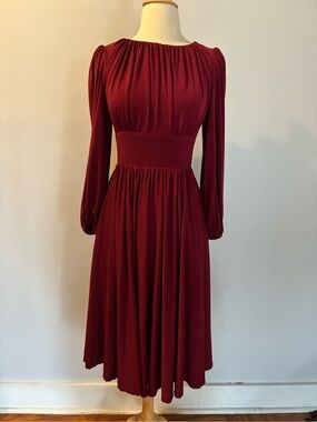La Femme en Noir Burgundy Salem Dress XS